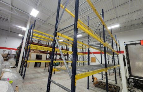 Teardrop style warehouse pallet rack shelving Charlotte, NC