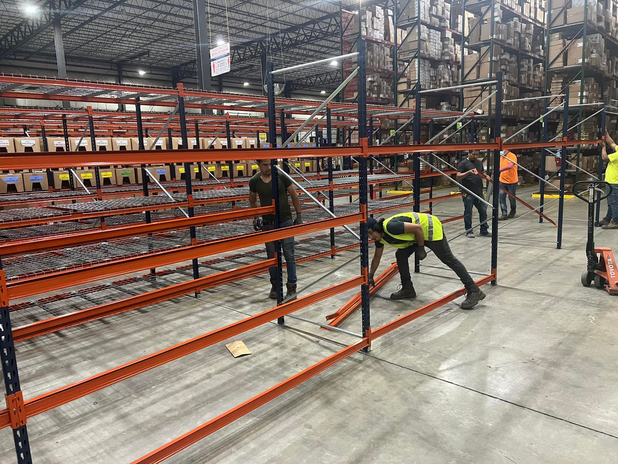 Advantages of Pallet Rack Liquidation Pallet Rack World