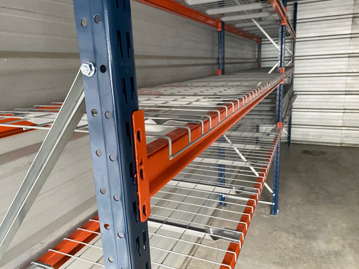 Mecalux wide span shelving Bulk racking Pick location shelving
